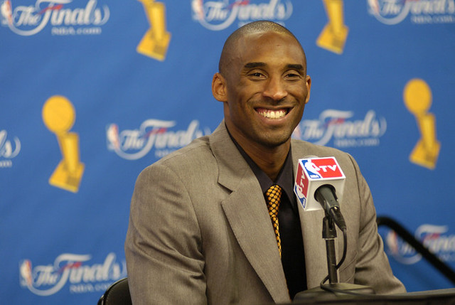LOS+ANGELES+-+JUNE+10%3A++Kobe+Bryant+%2324+of+the+Los+Angeles+Lakers+fields+questions+from+the+media+following+his+teams+victory+over+the+Boston+Celtics+in+Game+Three+of+the+2008+NBA+Finals+at+Staples+Center+June+10%2C+2008+in+Los+Angeles%2C+California.++NOTE+TO+USER%3A+User+expressly+acknowledges+and+agrees+that%2C+by+downloading+and%2For+using+this+Photograph%2C+user+is+consenting+to+the+terms+and+conditions+of+the+Getty+Images+License+Agreement.+Mandatory+Copyright+Notice%3A+Copyright+2008+NBAE+%28Photo+by+Randy+Belice%2FNBAE+via+Getty+Images%29